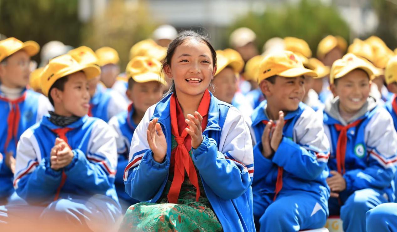拉绥乡开展“培树文明向上新风 崇尚健康幸福生活”暨铸牢中华民族共同体意识活动3.png